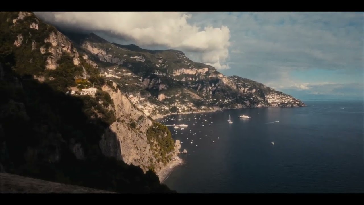 Blank & Jones &ndash; &bdquo;Above The Sea&rdquo; (oficjalny teledysk)