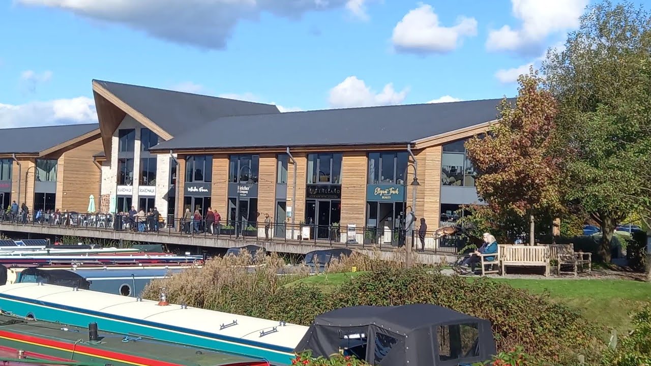 Discovering the Mercia Marina Willington Derbyshire 11.10.24