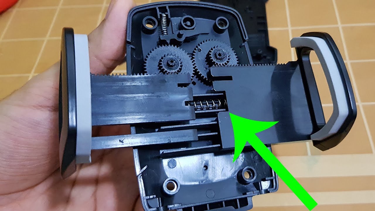 Can You FIX a broken Car Phone Holder ?