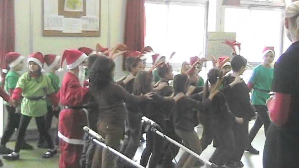 Rudolf a piros orrú rénszarvas - Iskolában