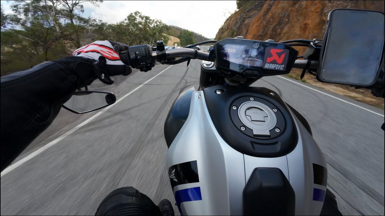 UNLEASHING THE BEAST YAMAHA MT-07 PURE RIDE + WHEELIES