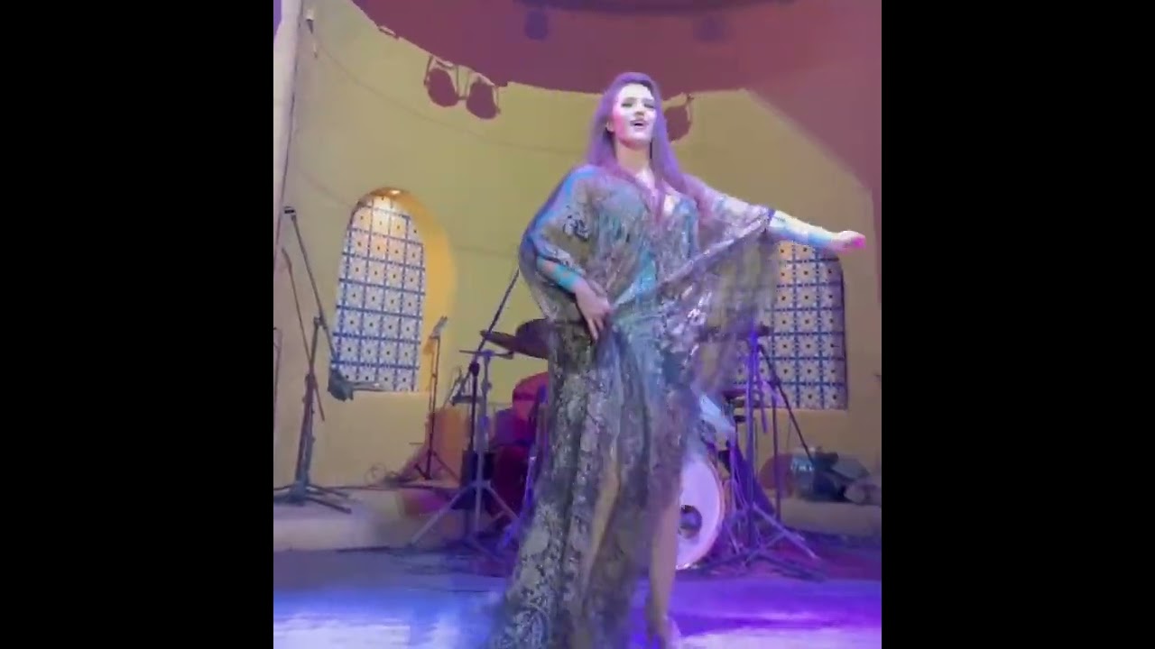 min yegoul - khaleeji dance at bab al shams desert resort