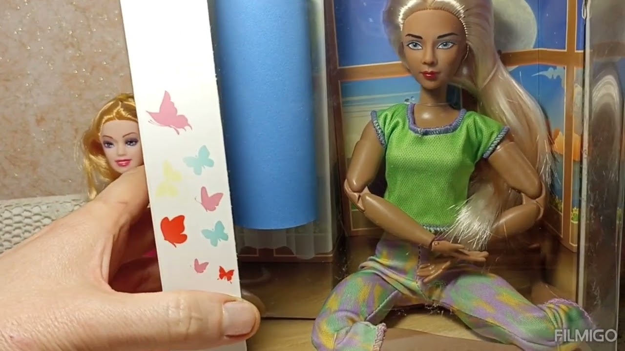 735.Распаковка куклы MEDEA Yoga, блондинки.