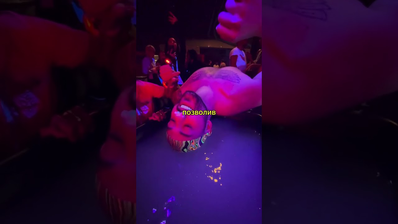 🎨😱 Он превратил свою голову в произведение искусства!