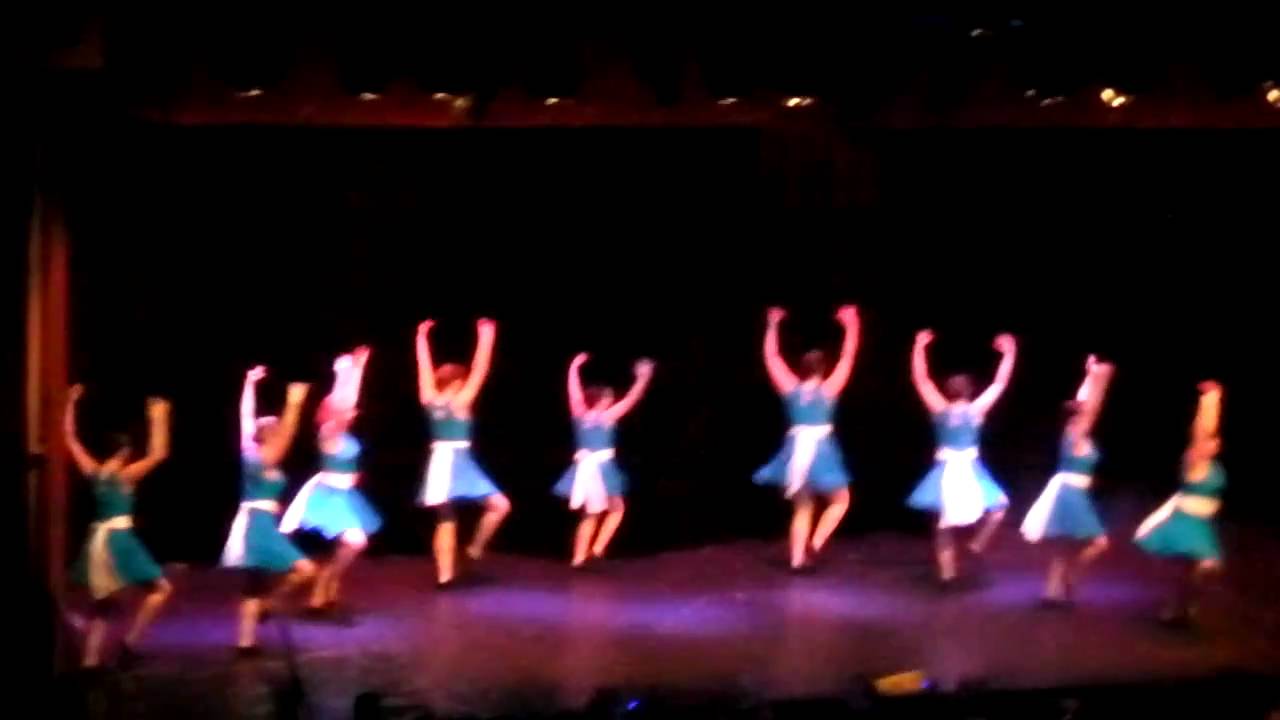 Jenkins school of Highland Dancing-1/1