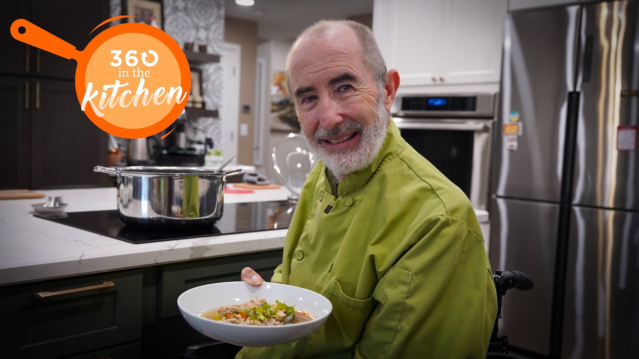 Быстрый и полезный рецепт супа из индейки - 360 in the Kitchen