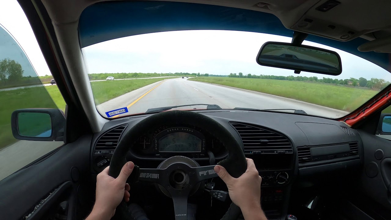 BMW E36 TURBO - SOCIAL DISTANCING