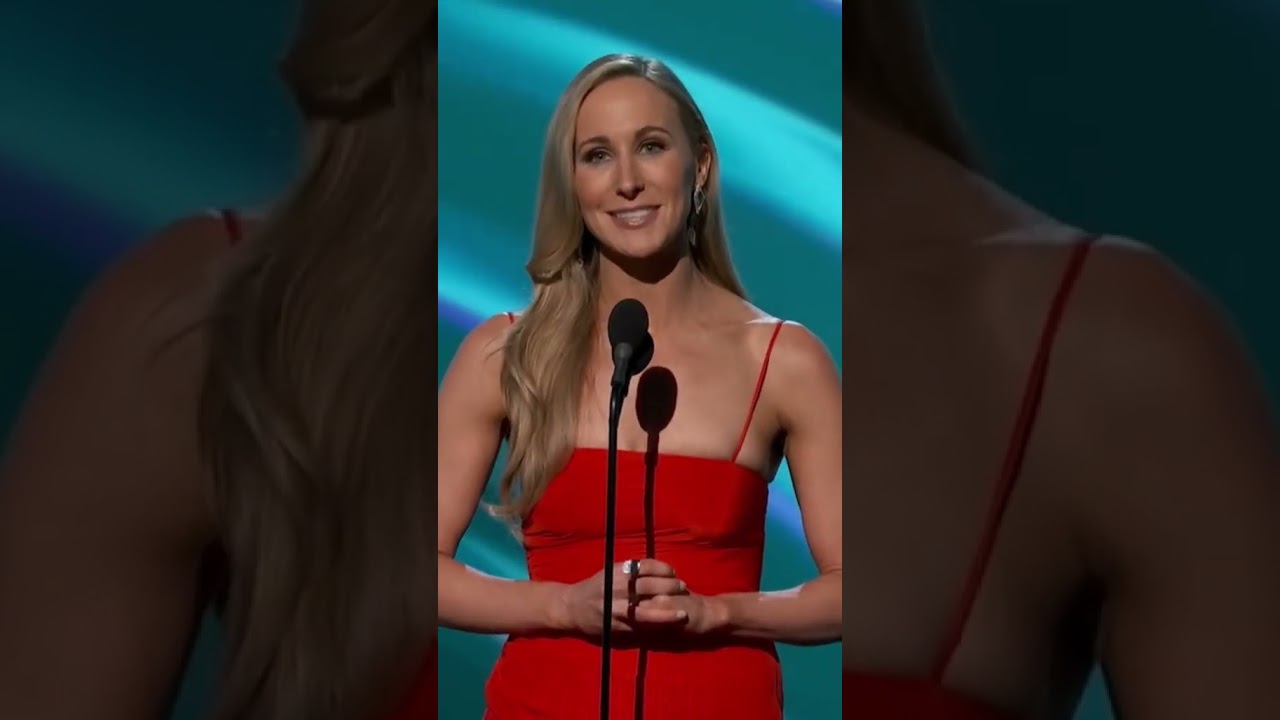 Nikki Glaser had Oilers jokes at the ESPYS 😅 #shorts