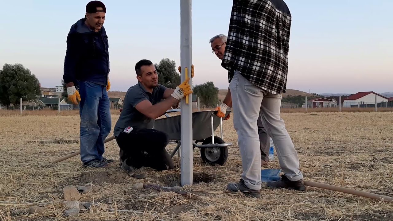 Bahçe çiti için beton direkleri dikmeye başladık -  Bölüm 2 - Beton direk nasıl dikilir ?