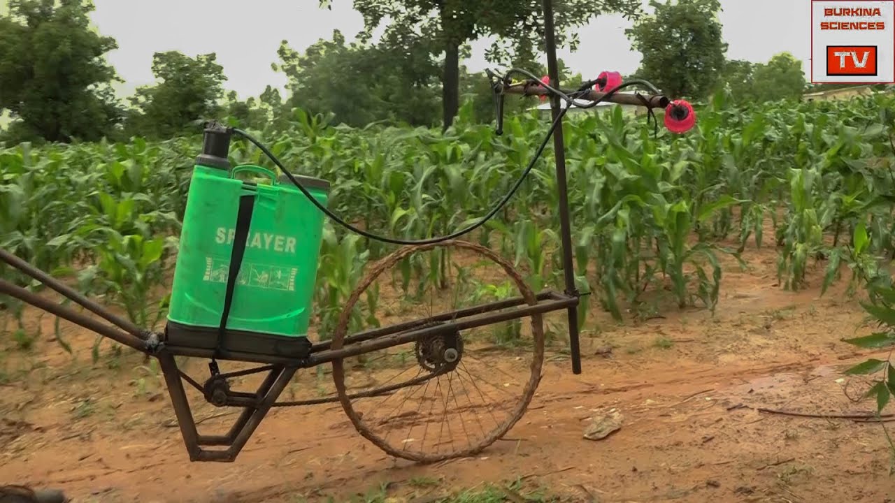 Burkina - Agriculture : Cet innovateur fabrique un pulvérisateur à roue