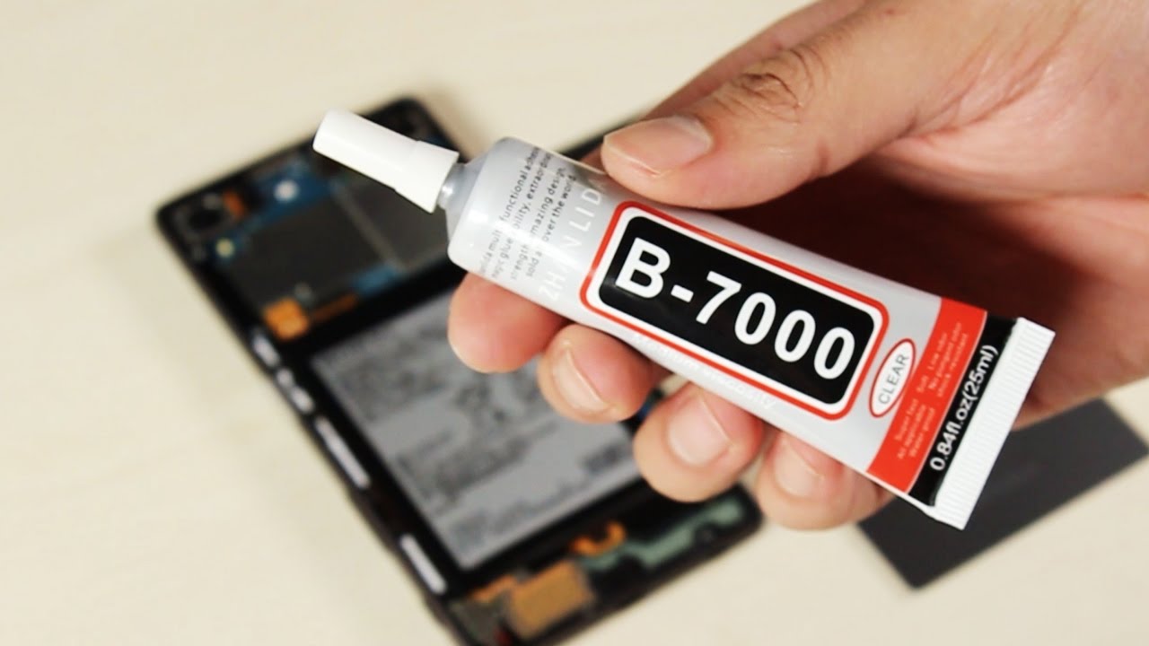 Comment recoller l'écran de son smartphone avec la B7000 ?