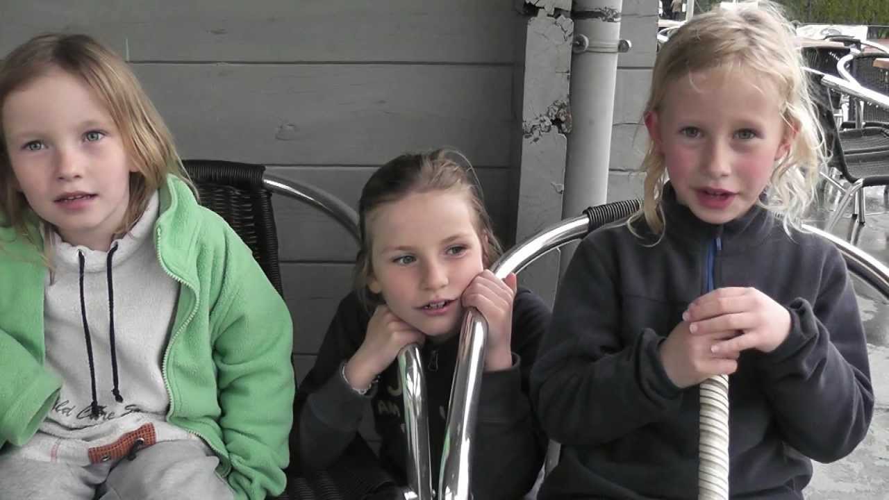 Mechelse Hockey Club KMTHC GIRLPOWER 2012