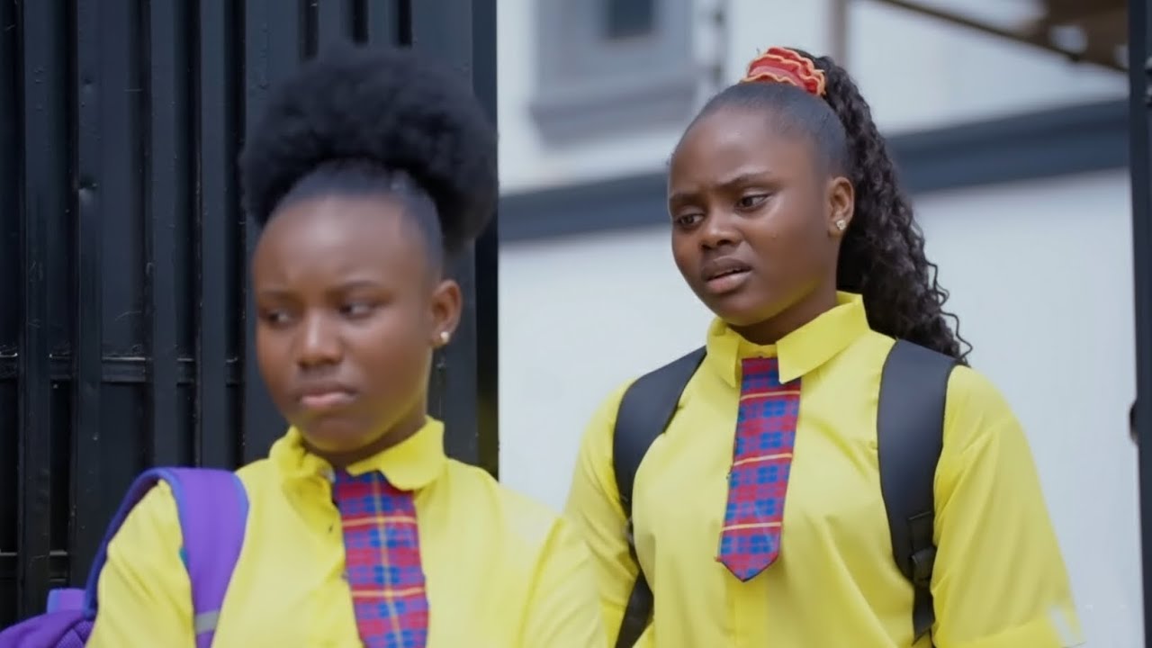 ANAMCHUKIA PACHA WAKE KISA ANAPENDWA ZAIDI NA WAZAZI ANAANZA KUMFANYIA MABAYA