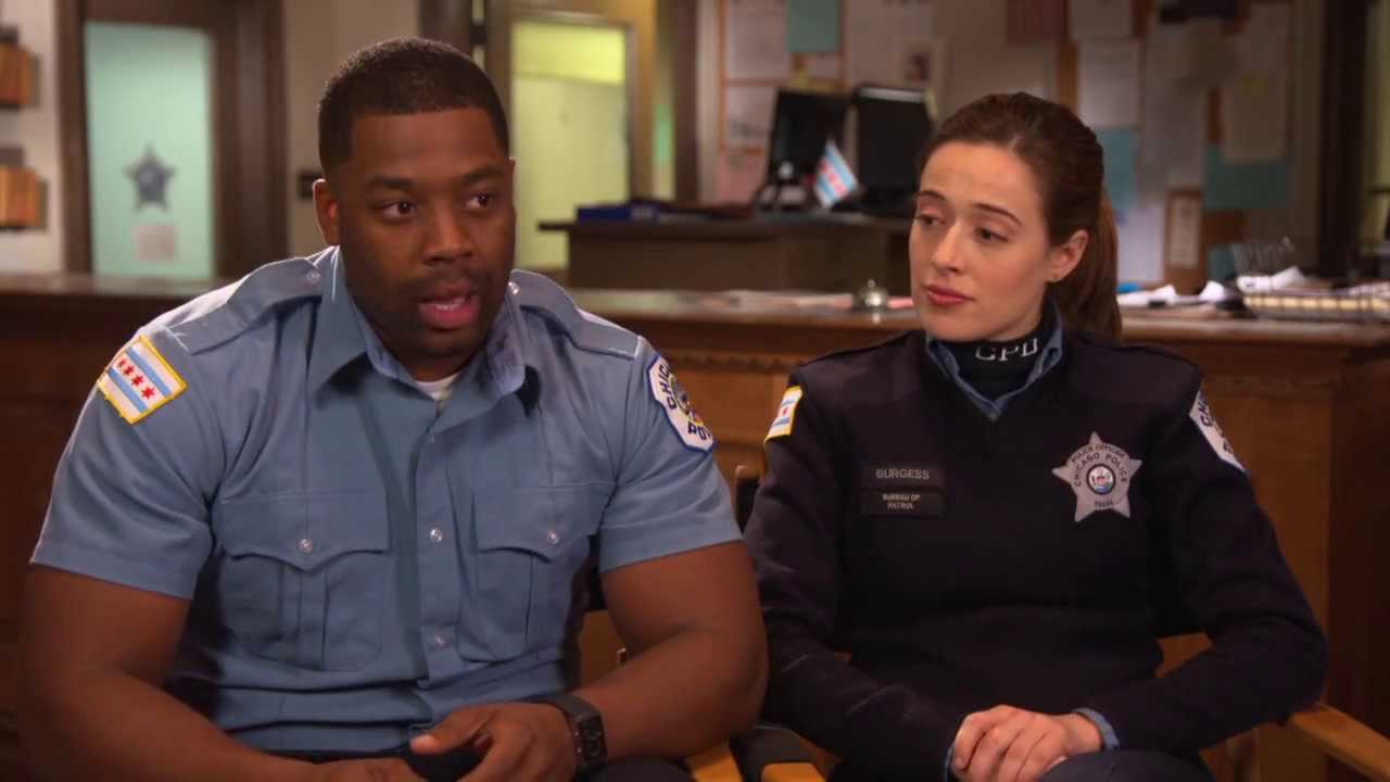 Chicago P.D. Special Crossover Episode with Law & Order: SVU: LaRoyce Hawkins & Marina Squerciati