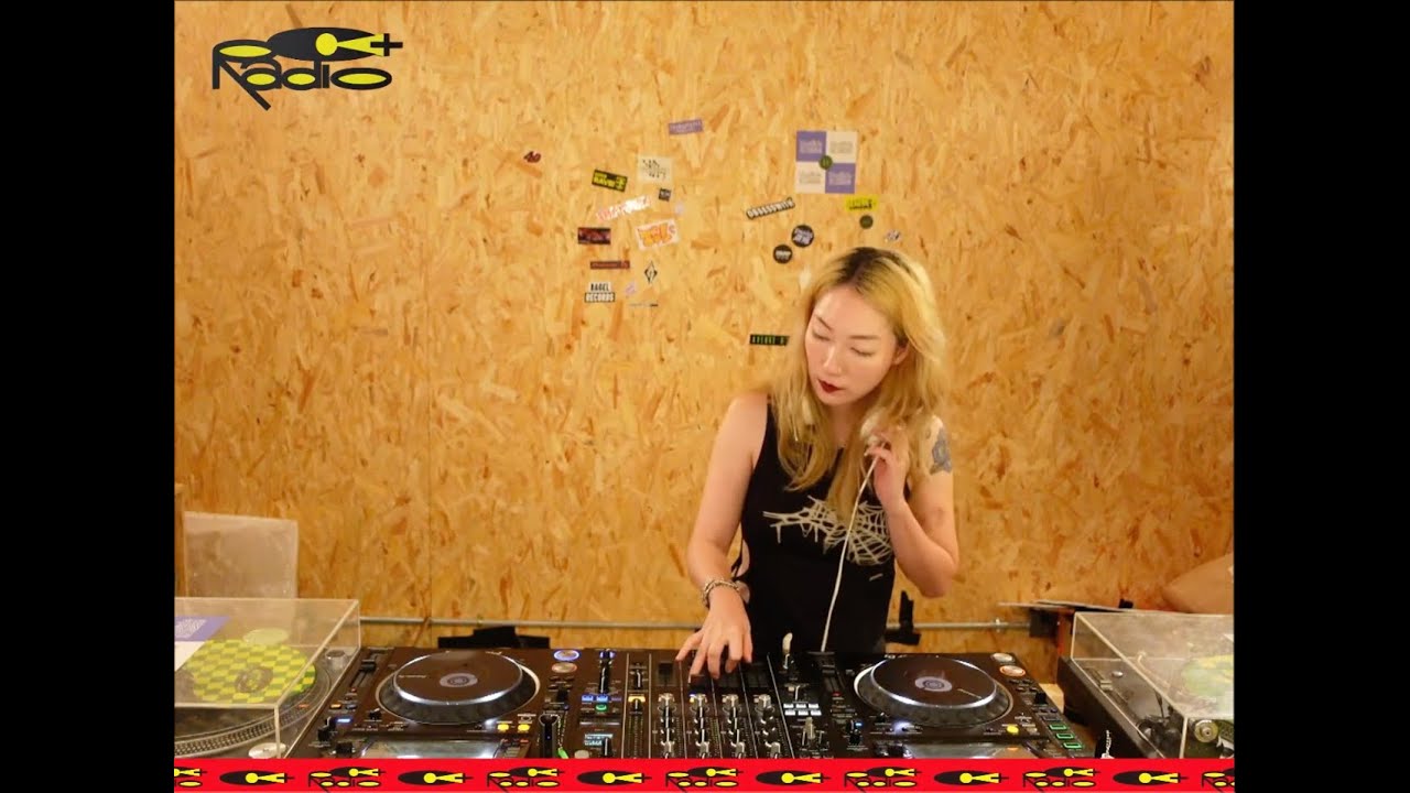 C+Radio 25AW E01 w/ Pollyhedron