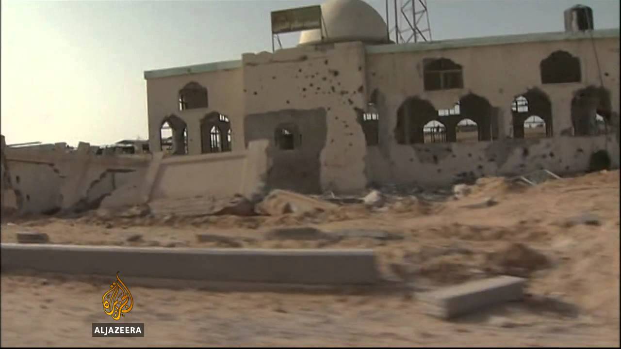 Palestinians risk death to flee Gaza