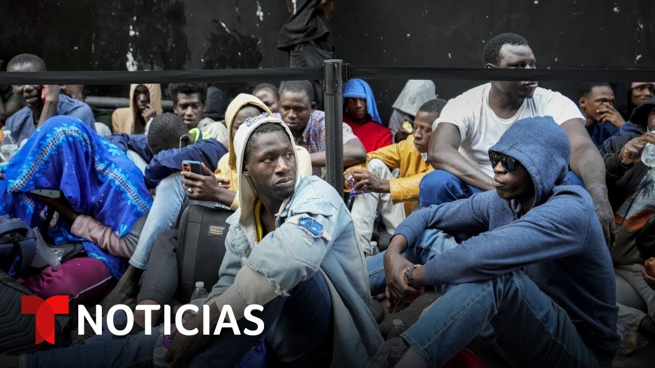 Migrantes duermen en calles de Nueva York | Noticias Telemundo