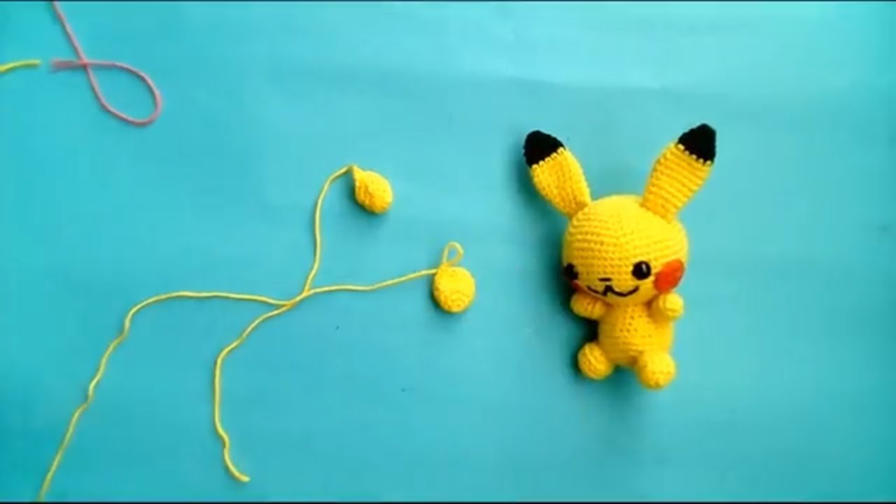 Amigurumi pikaçu yapımı bacak ayak yapımı pikaçhu keychain pikaçhu key chain leg foot  making -3