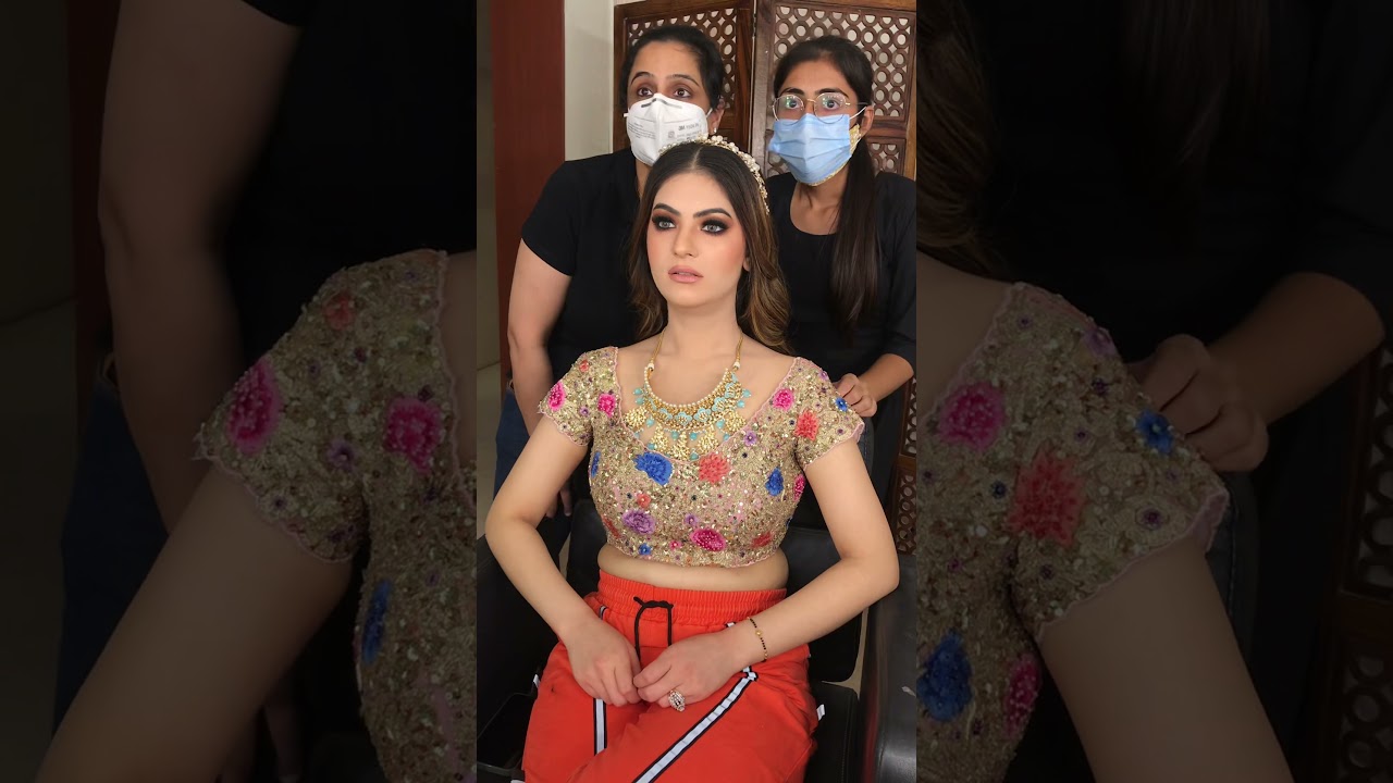 Kajol or Urvashi Rautela or someone else? Who does my engagement stunner look like ?