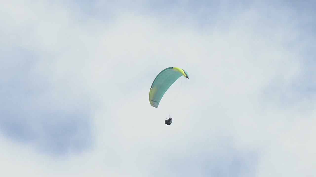 SIV à Annecy - Koyot 4 (360, Autorot, Marche arrière, Vrille, SAT, Vrille oreille, Wing-over)