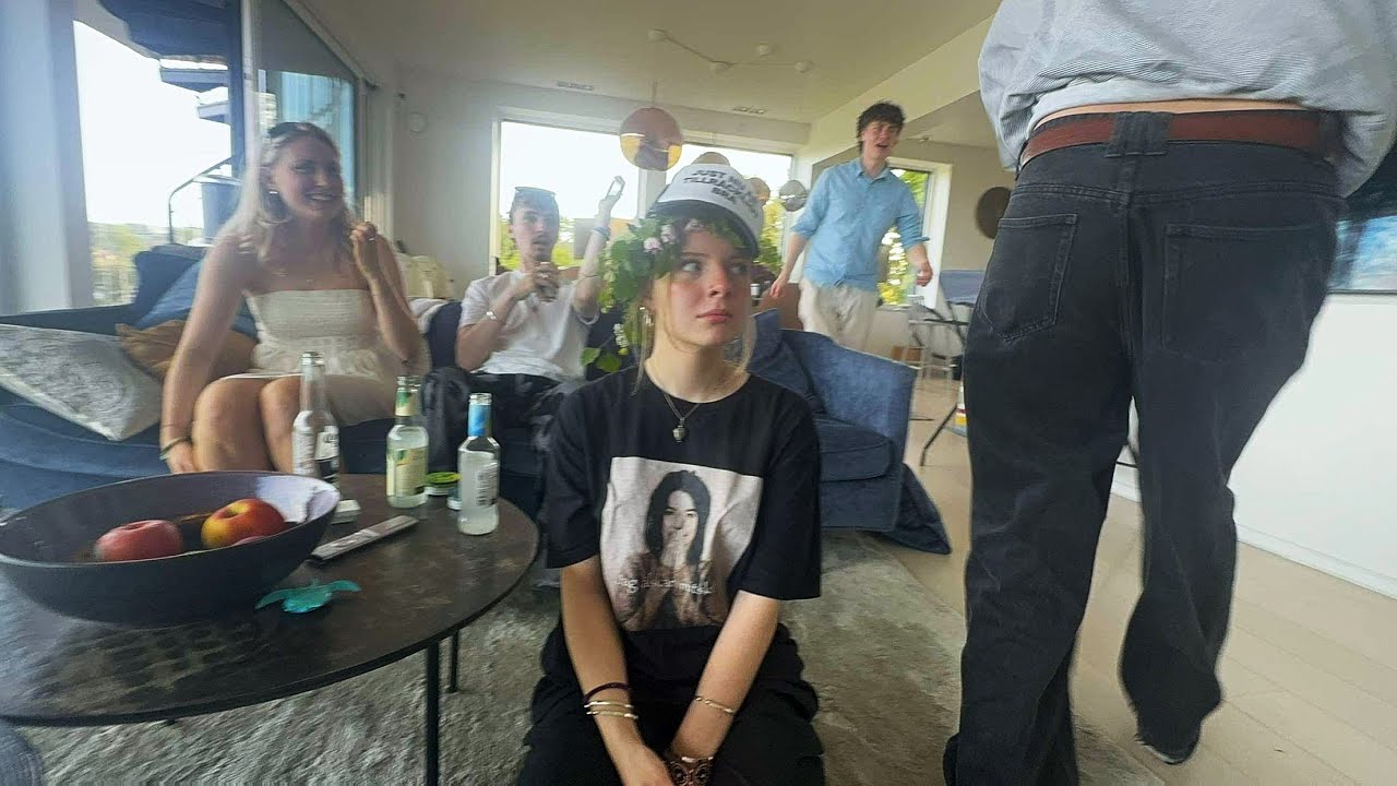 midsommar.25 ft.veecogrens.