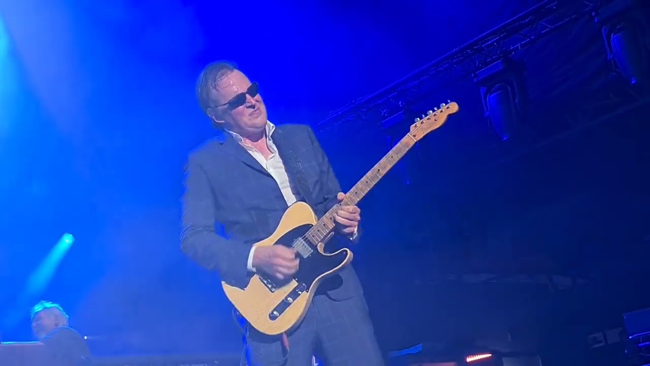 Joe Bonamassa- le final - Jazz à Vienne le 10/07/2023