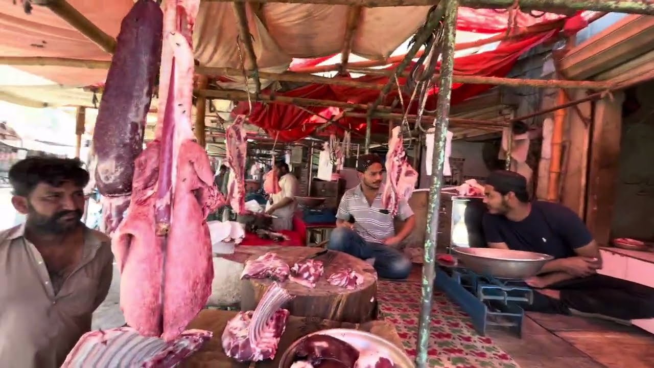 Sasta Gosht in Karachi || Gosht Market Karachi || Best Meat Shop in Karachi || Beef Wholesale Market
