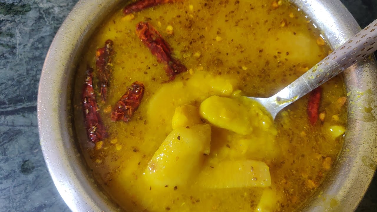 🫕 नया स्वाद, पुराना अंदाज़ – अरवी की दाल रेसिपी
