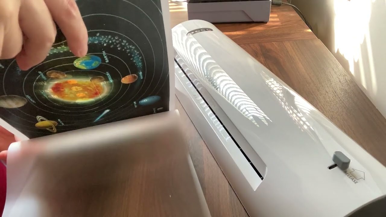 Review of the Scotch Thermal Laminator, Extra Wide 13 Inch Input, (TL1302Z)