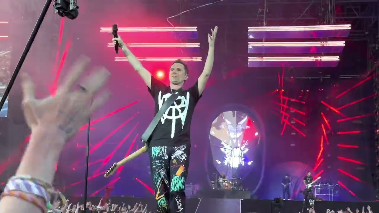 Muse ( + Royal Blood) - Huddersfield 2023 (Clips)
