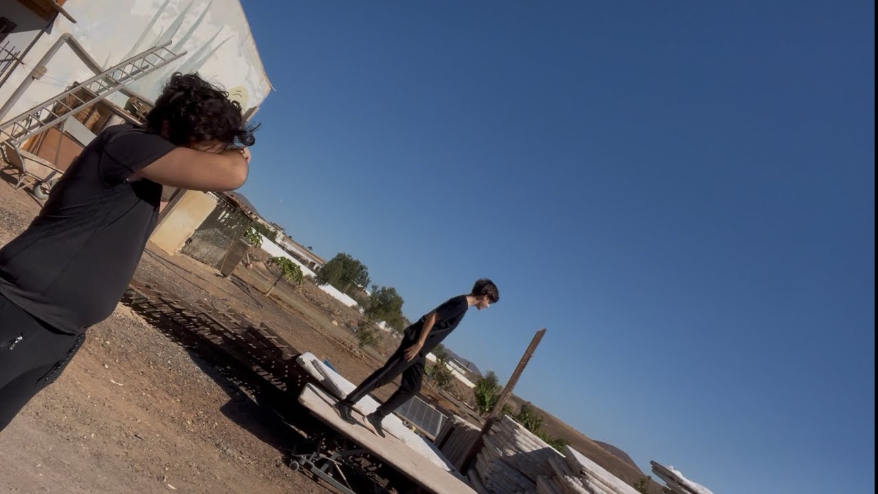 Sordo, ciego, mudo (antes de serlo y siéndolo) parte 1/3