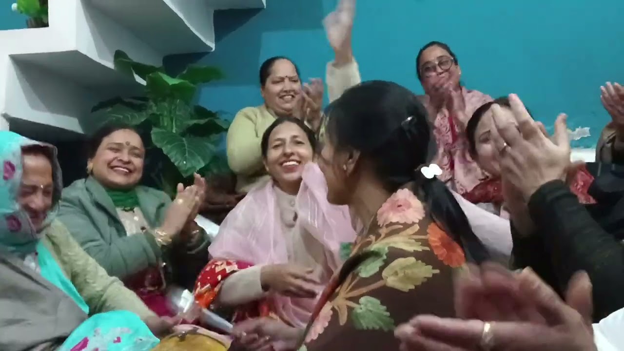 ਰਾਤੀ ਕਿਥੇ ਗਿਆ ਸੀ( ਬਹੁਤ ਹੀ ਪਿਆਰਾ ਗੀਤ )#song #folksong # marriage song #ladysgeet