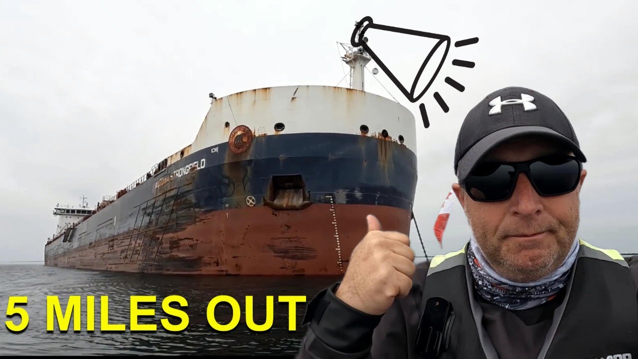 ANCHORED SHIP GAVE ME THE HORN