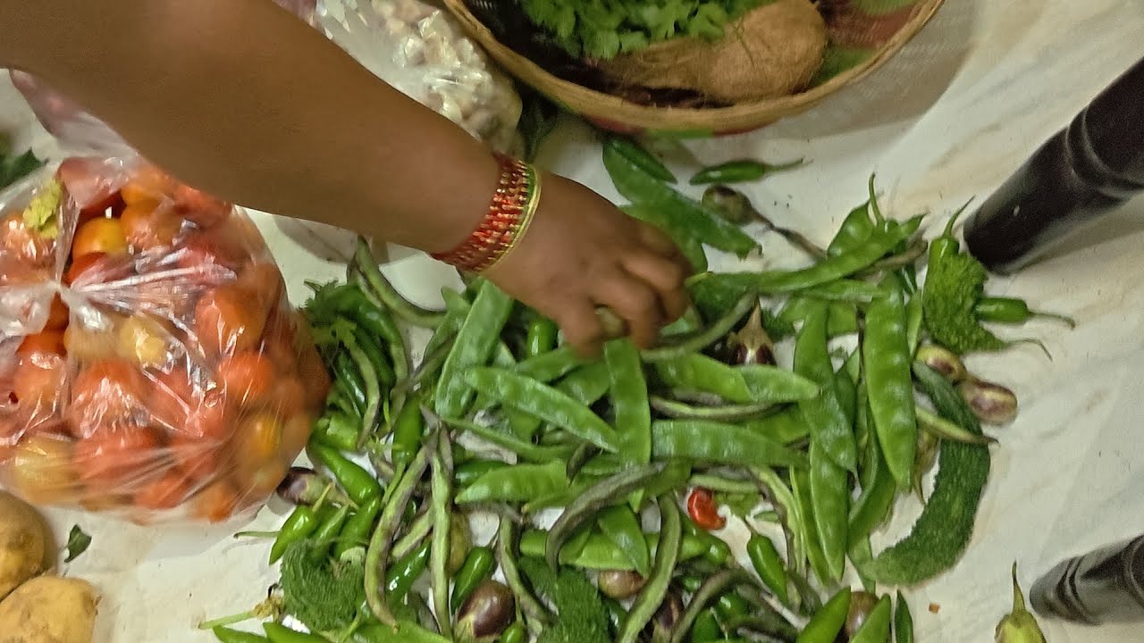 நாங்கள் சந்தையில் வாங்கிய காய்கறிகள்