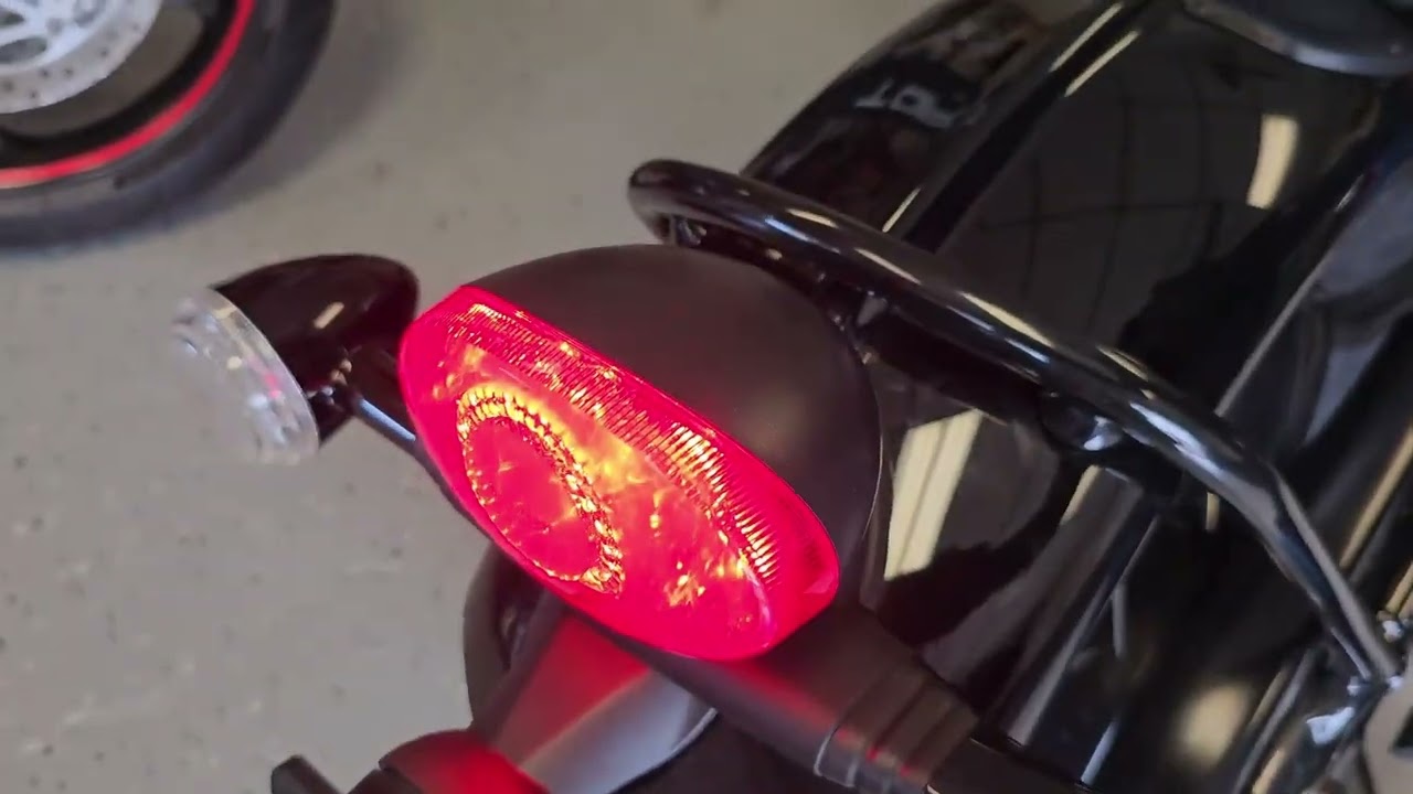 Triumph Bonnneville Bobber 2023 года! Ретро-классика, полностью модернизированная!!!