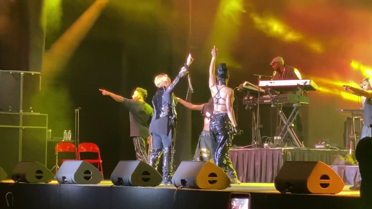 Park Hoppin Pal_TLC - Live at Universal