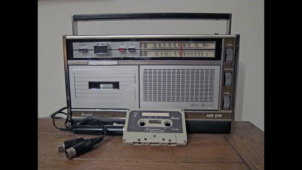 Радиомагнитофон Norelco 22RR482 (Philips), 1968 год выпуска.
