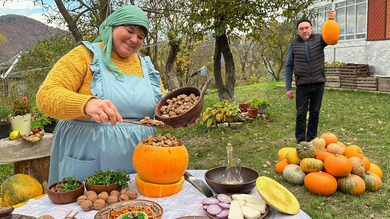 Halloween Pumpkin Cooking | Outdoor Feast & Cozy Fire