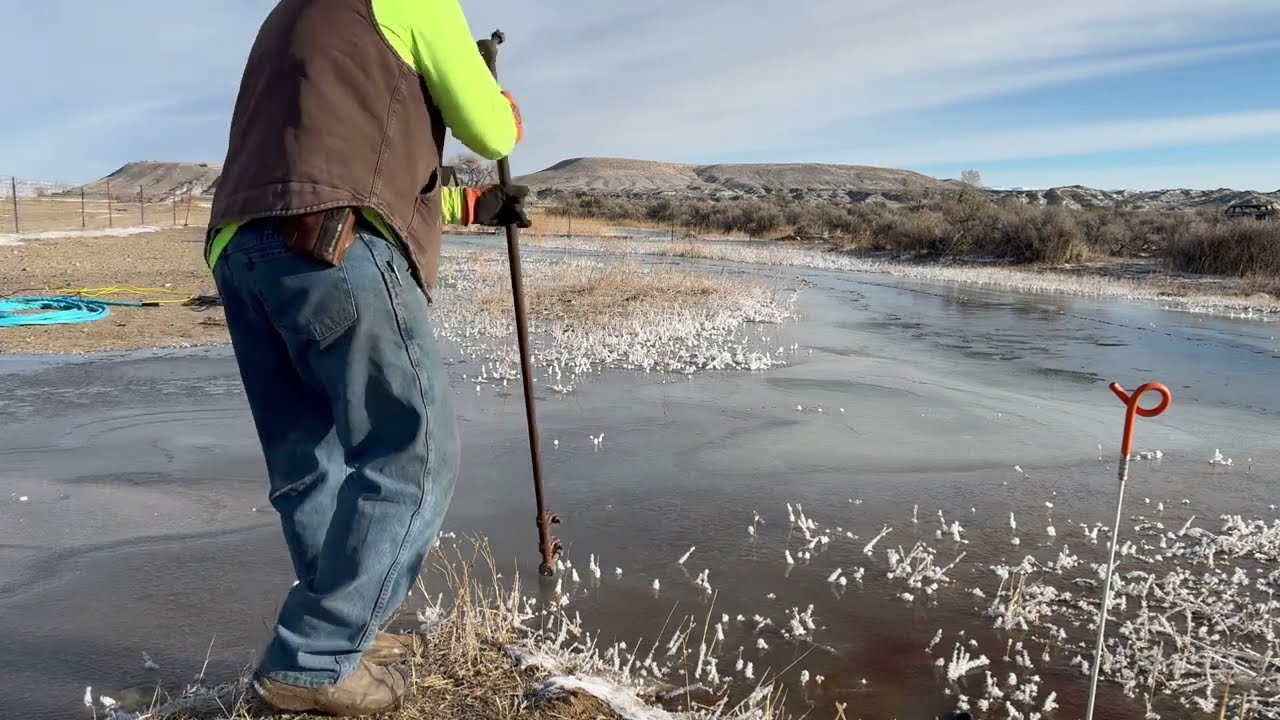 The Challenges of Water on the Homestead 💧🐄 From Frozen Pipes to Muddy Messes!