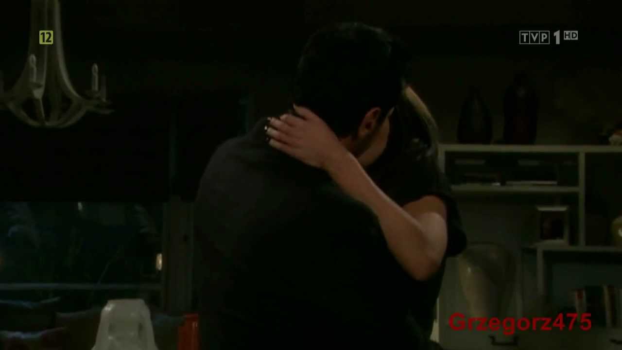 Steffy and Bill's hot kiss (2010)
