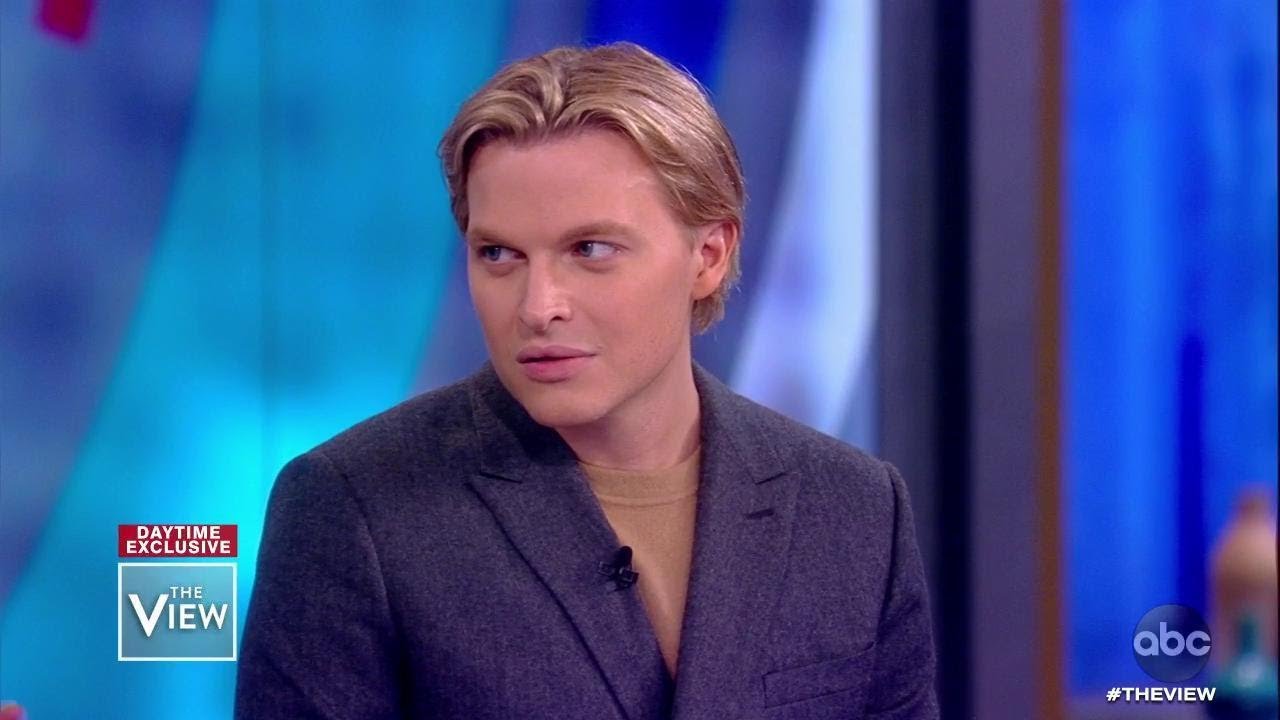 Ronan Farrow Talks Alleged Harvey Weinstein Blackmailing | The View