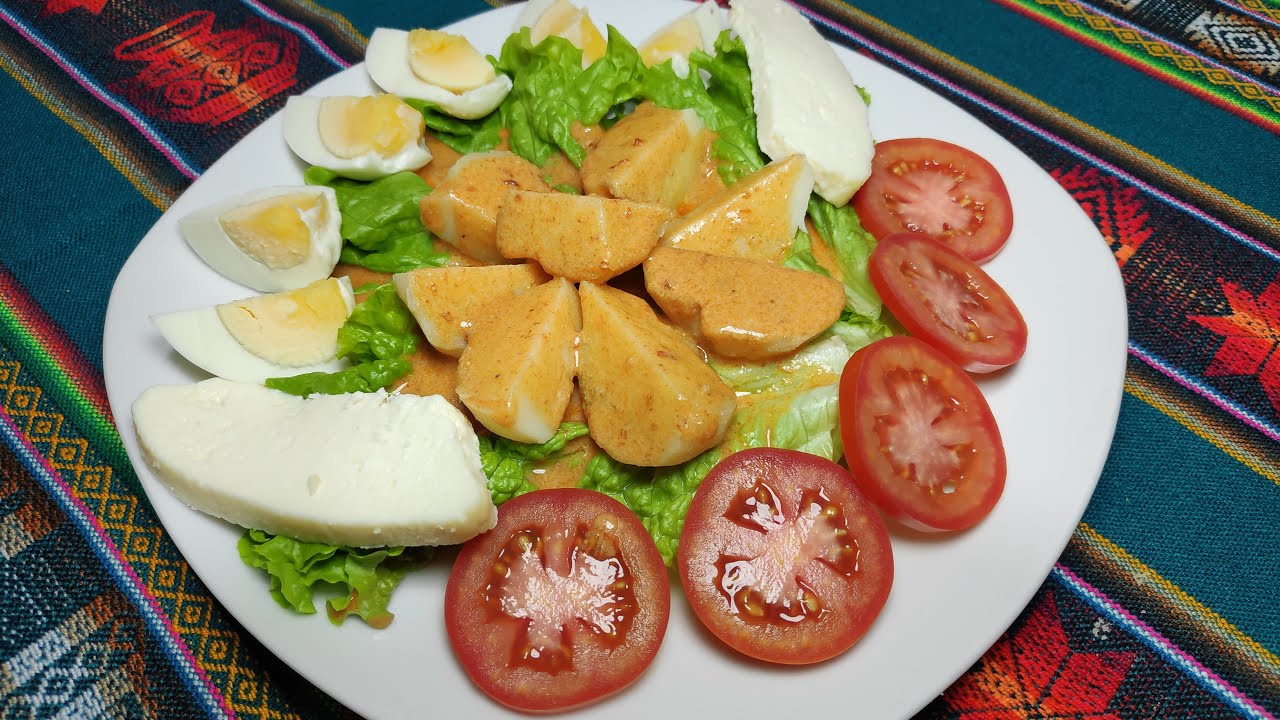 PAPAS A LA HUANCAINA BOLIVIANA