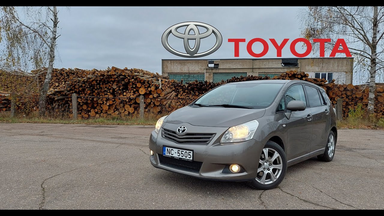 Toyota Verso 2012 год 2.0 D 4D Хорошая комплектация: Обзор и тест драйв