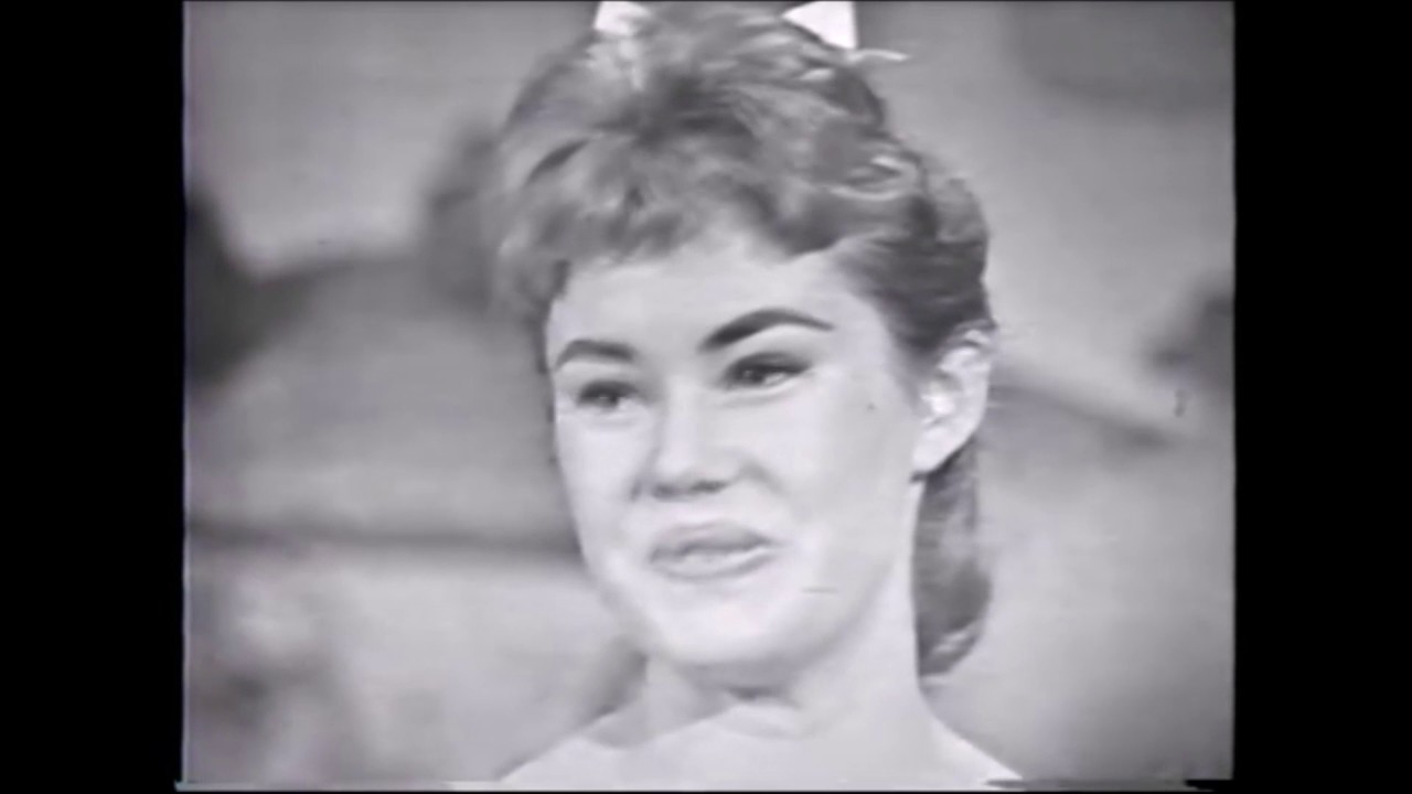 Roberta Shore Promo for Interview with Torchy Smith www BabyBoomersTalkRadio com