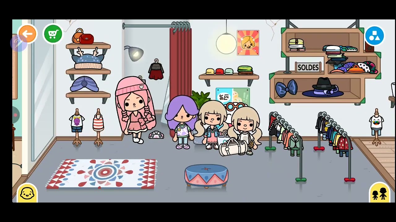 Katie Leah Nicole and Kaylees day out! (With voice!!!)