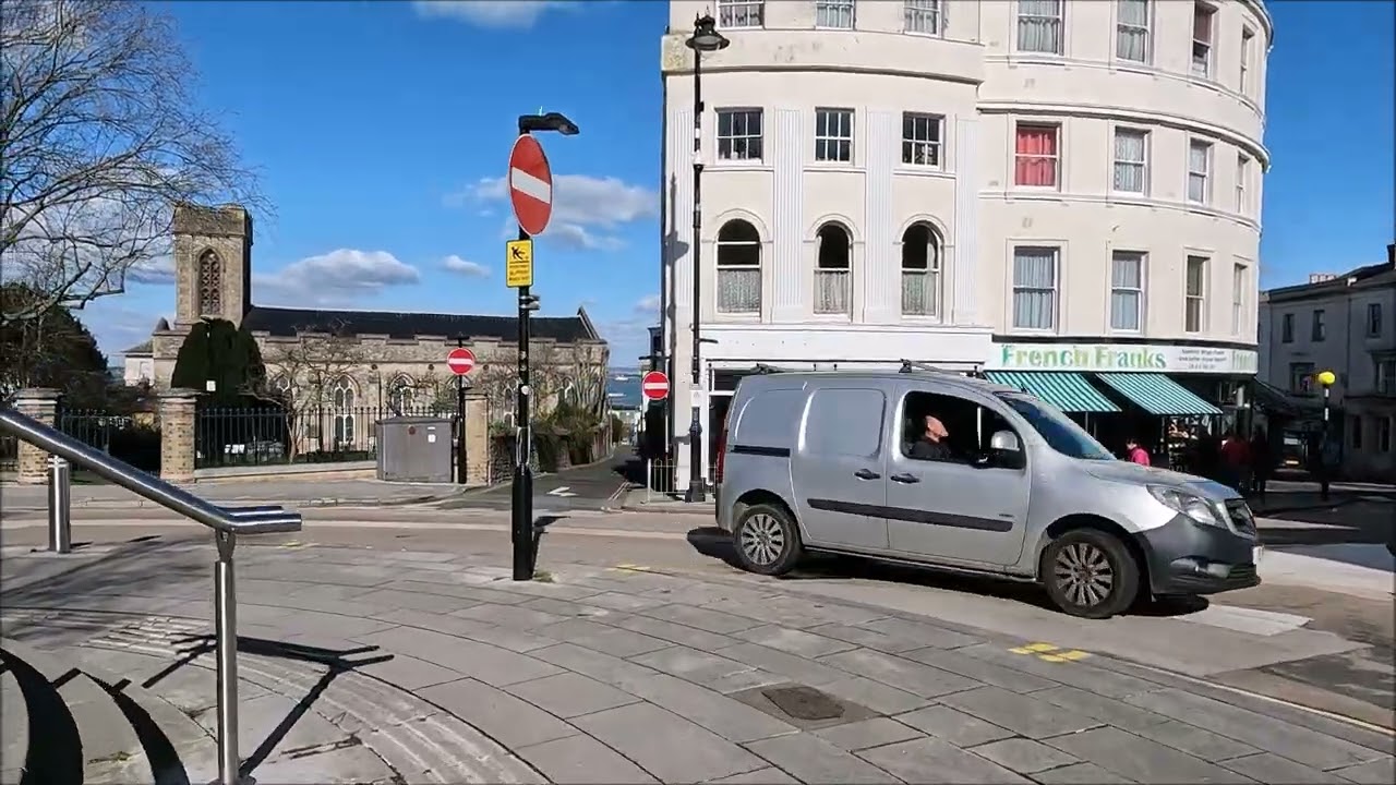 Virtual Walk - Ryde High Street [Left Side] - Isle Of Wight - February 2025 | kittikoko