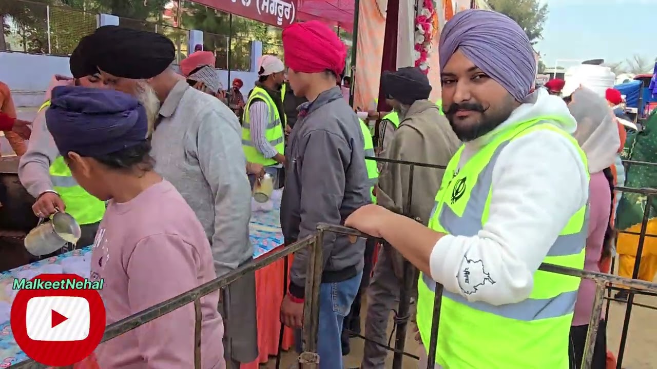 ਦੁੱਧ ਦਾ ਲੰਗਰ..ਵੱਲੋ ਪਿੰਡ ਕੁੰਭੜਵਾਲ [ਸੰਗਰੂਰ]