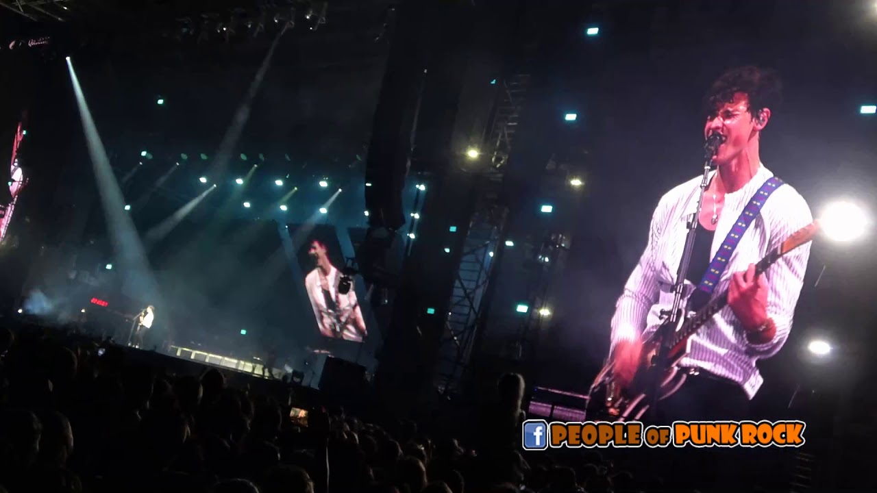 SHAWN MENDES - Treat You Better @ Festival d'Été de Québec - 2018-07-08 FEQ