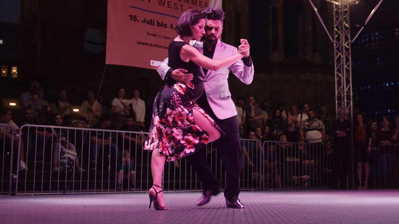 Rodrigo Fonti y Fatima Vitale - Deseo