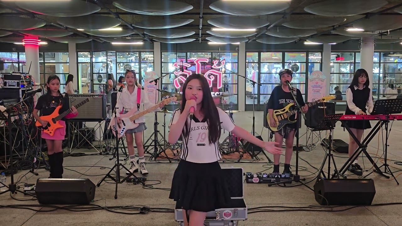 งานแสดงดนตรี 27/4/68 ลานแสดงหน้า ลิโด้